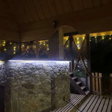 горянка Hébergement de vacances Oryava